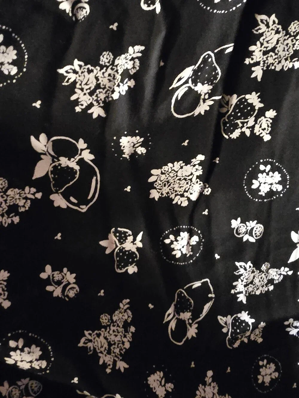 Vintage 90s Clio Floral Fruit Rayon Midi Skirt Black White Medium